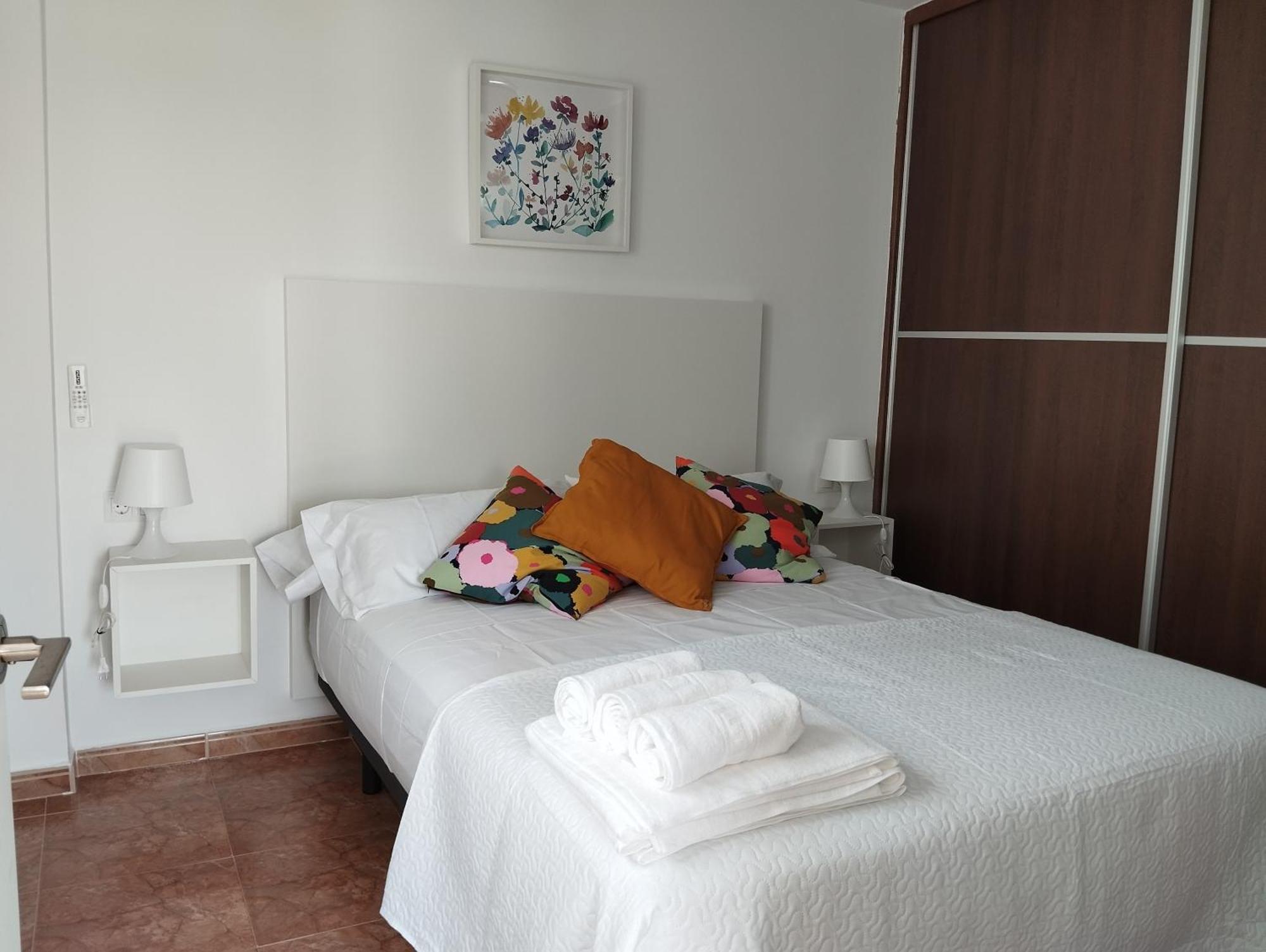 Apartamento Lidia Planta 2, La Carihuela 1ª Linea Playa, Vistas Mar, Buhardilla 1 Dormitorio, 40 M2, 1-3 Huesped, Terraza, Wifi Torremolinos Exterior foto